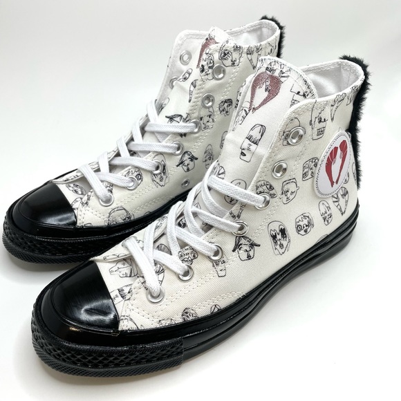 Converse - Picture 2 of 6
